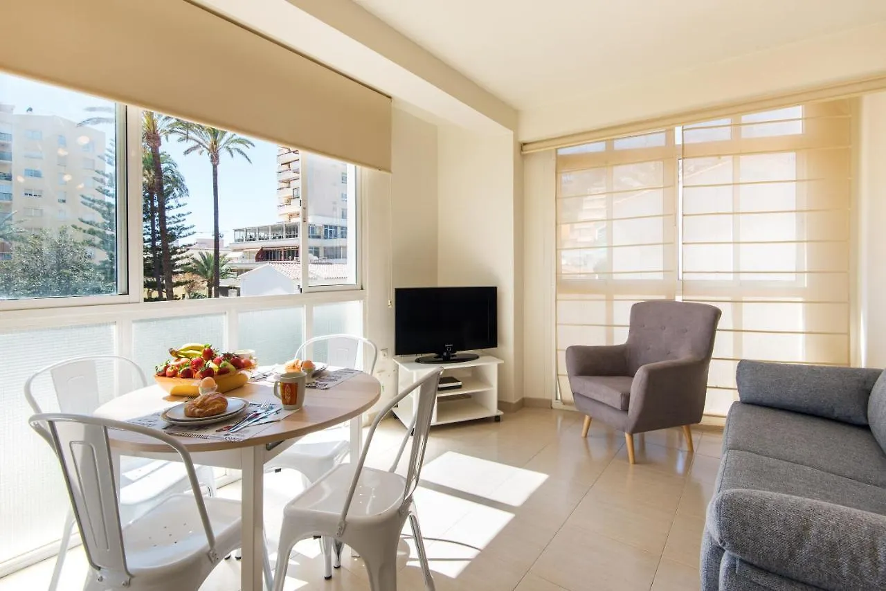 Aloha Torres Carihuela Beach Torremolinos Apartment