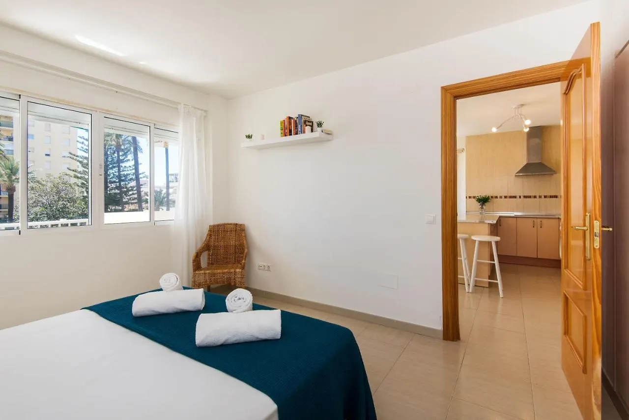 Aloha Torres Carihuela Beach Torremolinos 0*,